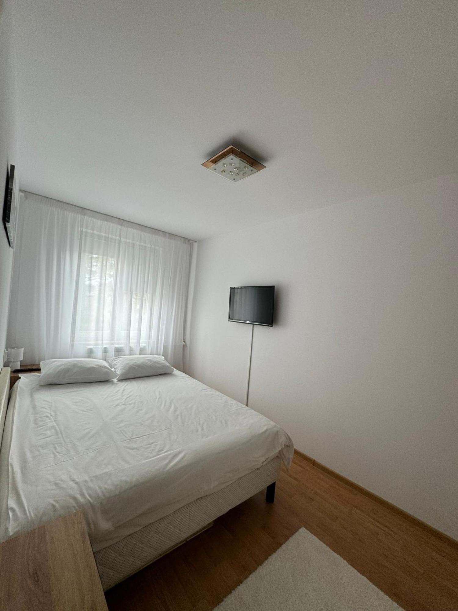 Apartament Central Ramnicu Valcea Exterior photo
