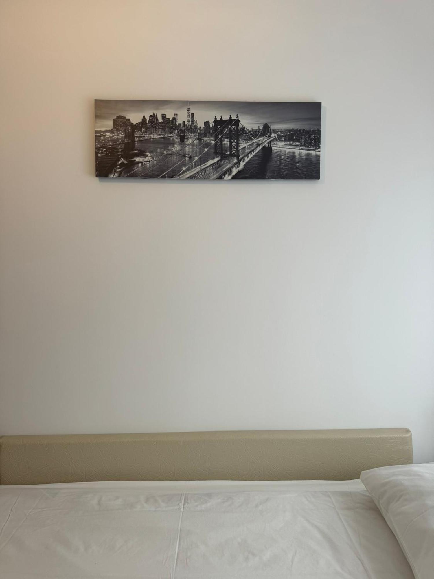 Apartament Central Ramnicu Valcea Exterior photo